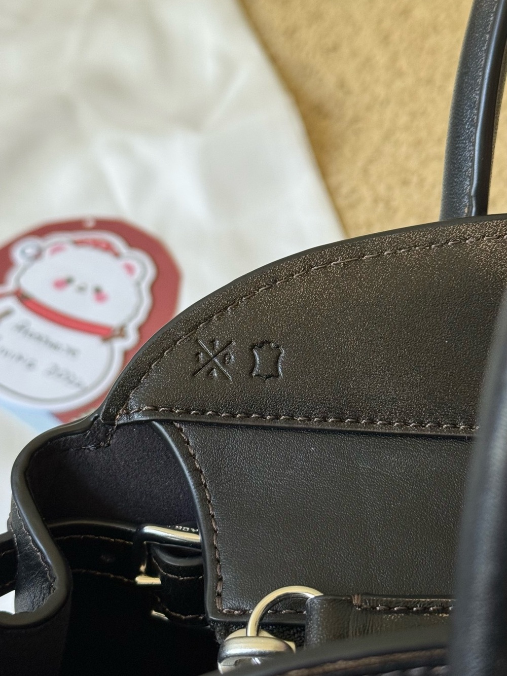 Coach Empire Carryall 28 in Loved Leather - Picture 6 of 13